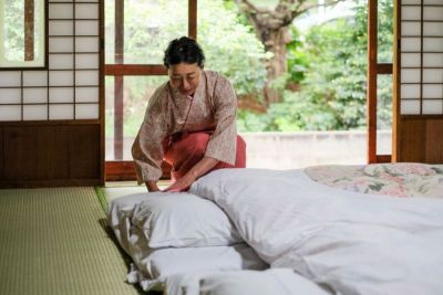 V&igrave; sao người Nhật th&iacute;ch ngủ tr&ecirc;n s&agrave;n nh&agrave; thay v&igrave; giường?