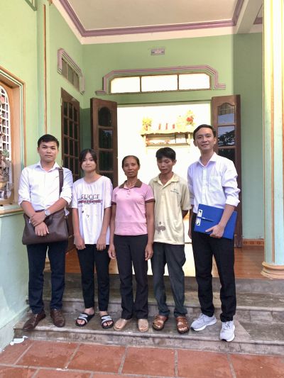 C&aacute;n bộ C&ocirc;ng ty &Acirc;u Cơ thăm hỏi, gặp gỡ gia đ&igrave;nh Thực tập sinh