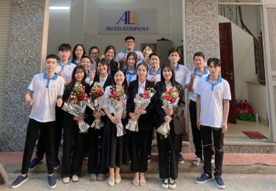 &Acirc;u Cơ ch&agrave;o mừng ng&agrave;y nh&agrave; gi&aacute;o Việt Nam 20/11